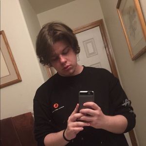 Meet your Posher, Jay